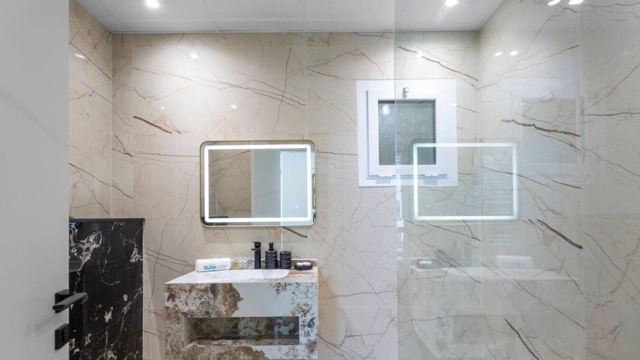 Photo of Bathroom in Jumeirah Lake Towers