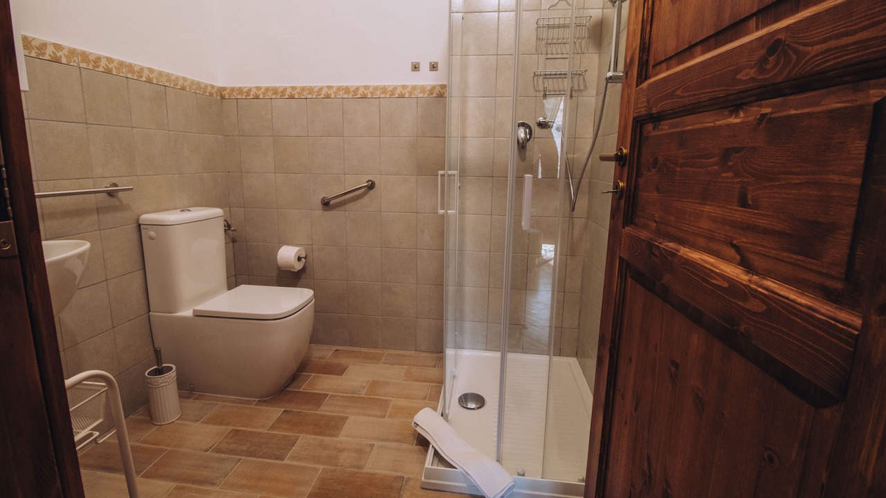 Photo of Bathroom in Bolognano