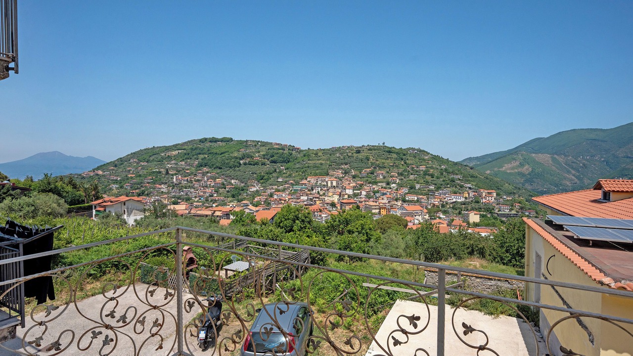 Photo of Outdoor in Piazza-Tralia-Pendolo