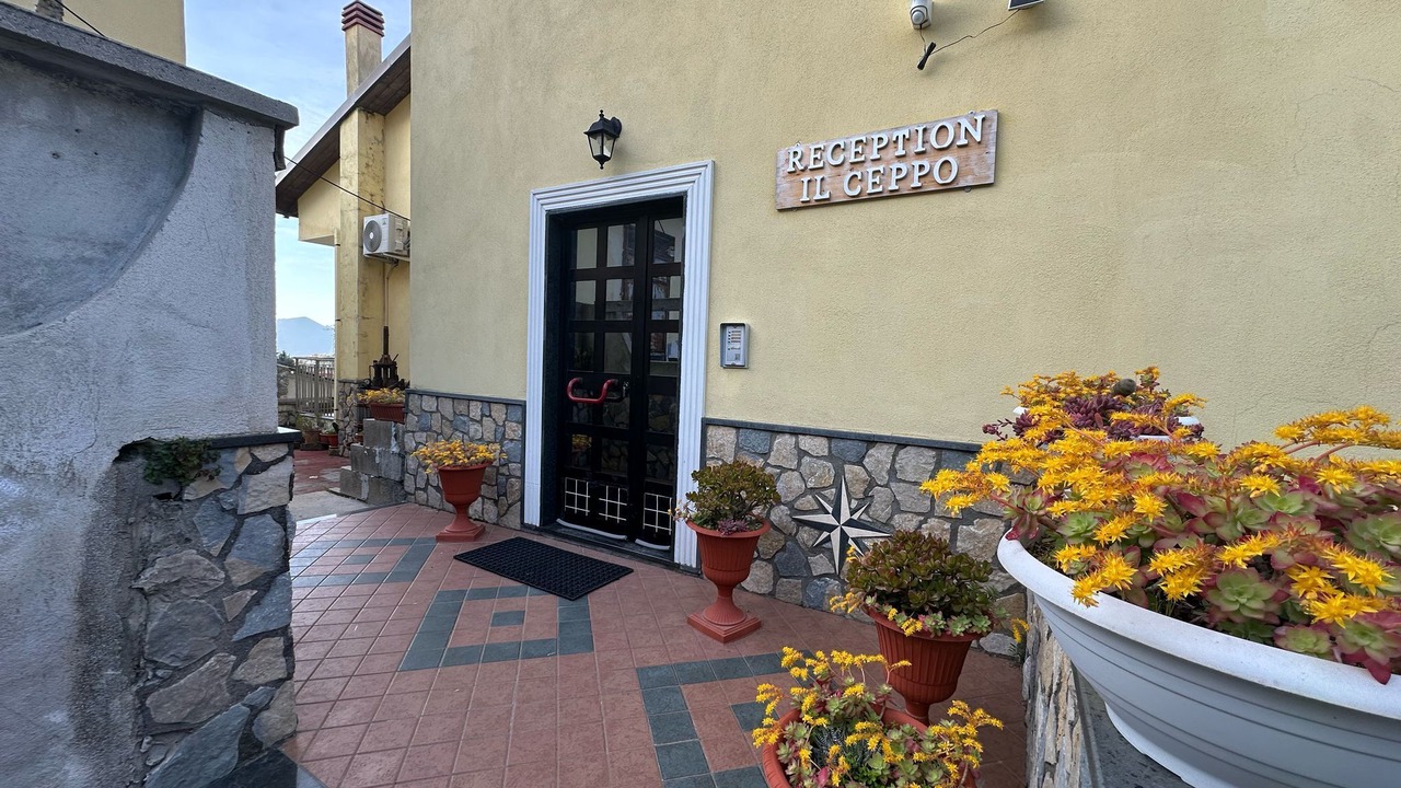 Photo of Outdoor in Piazza-Tralia-Pendolo