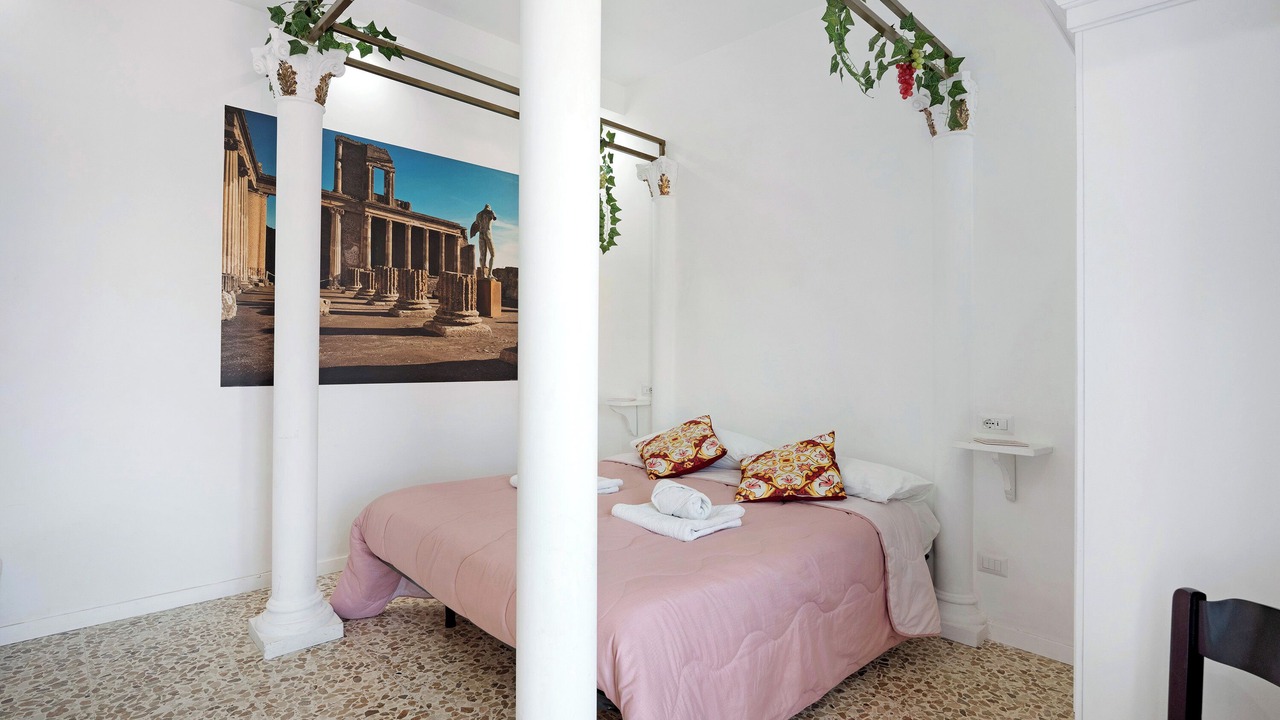Photo of Bedroom in Piazza-Tralia-Pendolo
