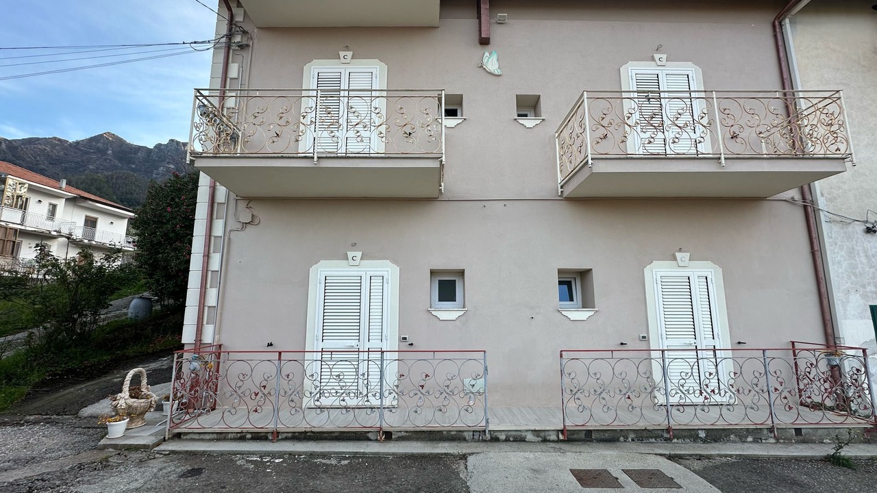 Photo of Outdoor in Piazza-Tralia-Pendolo