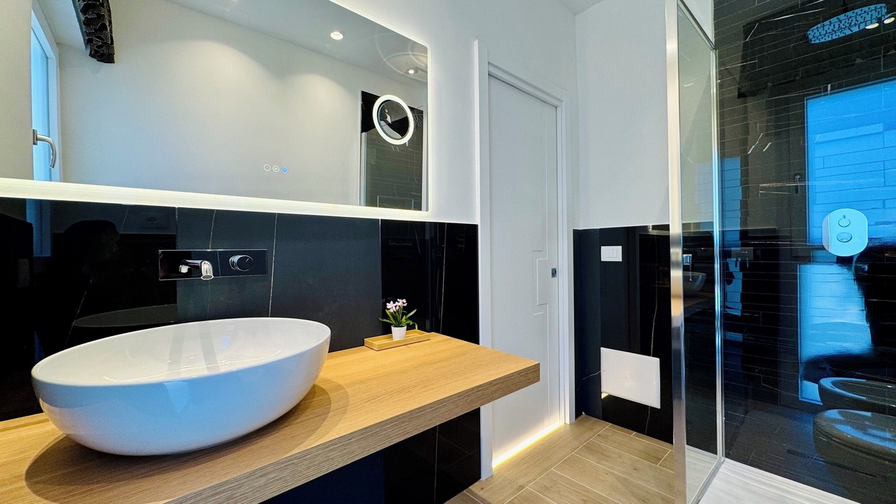Photo of Bathroom in Meta