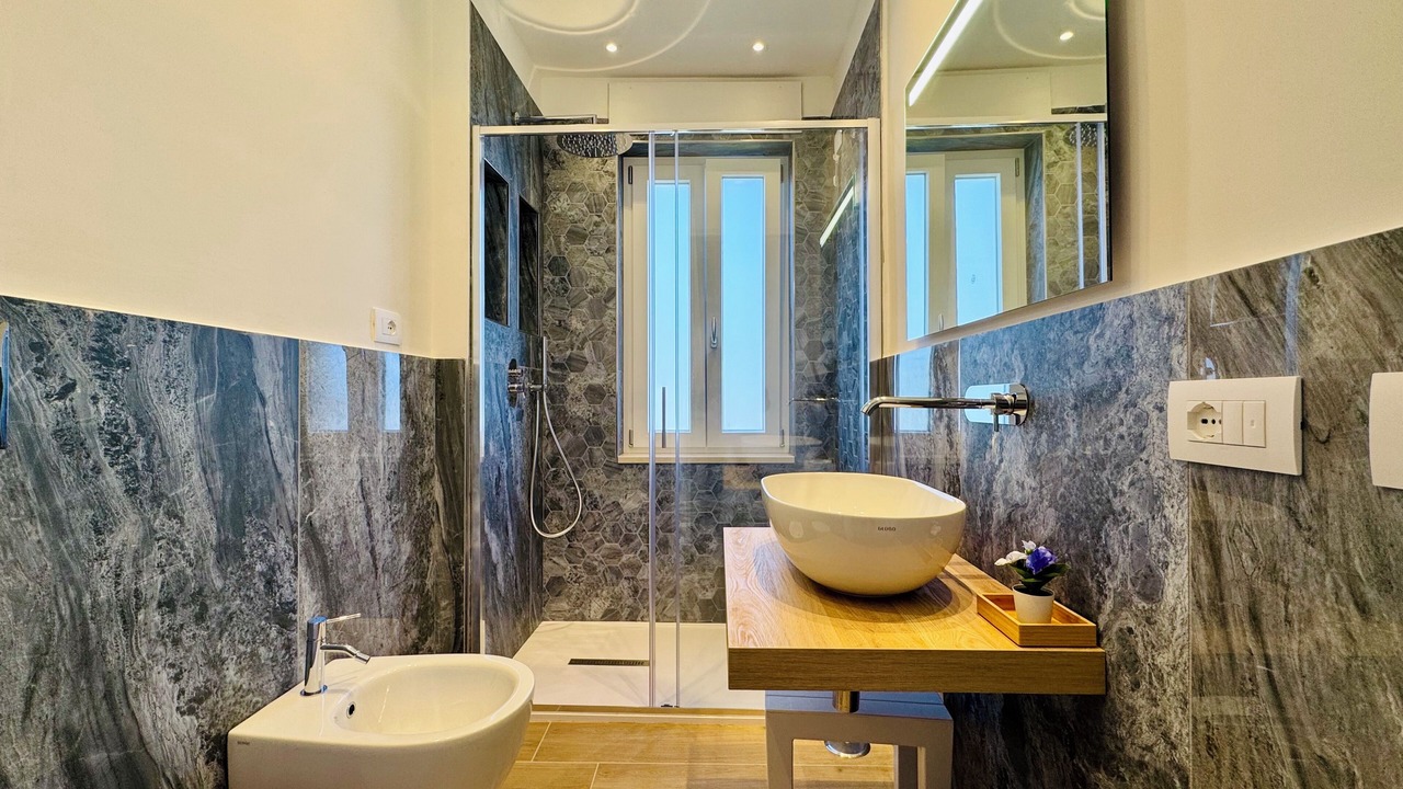 Photo of Bathroom in Meta