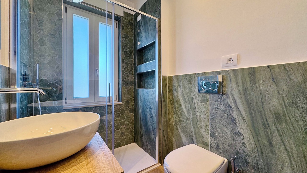 Photo of Bathroom in Meta