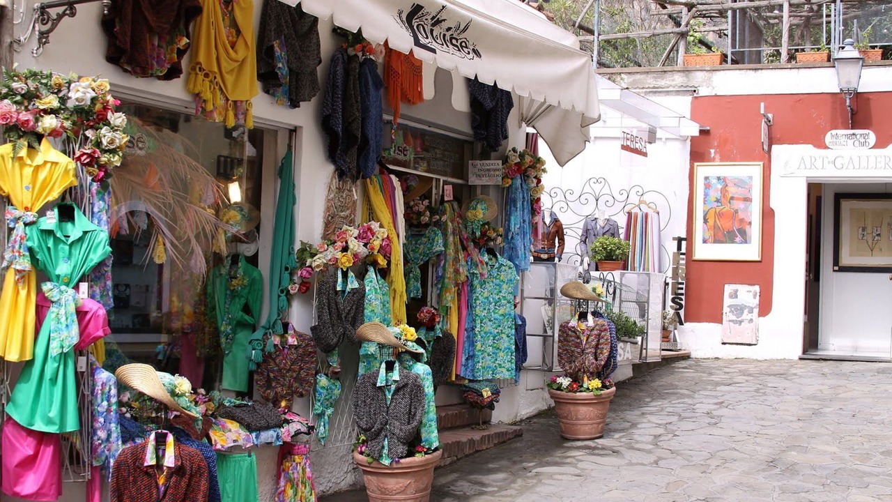 Photo of Others in Liparlati