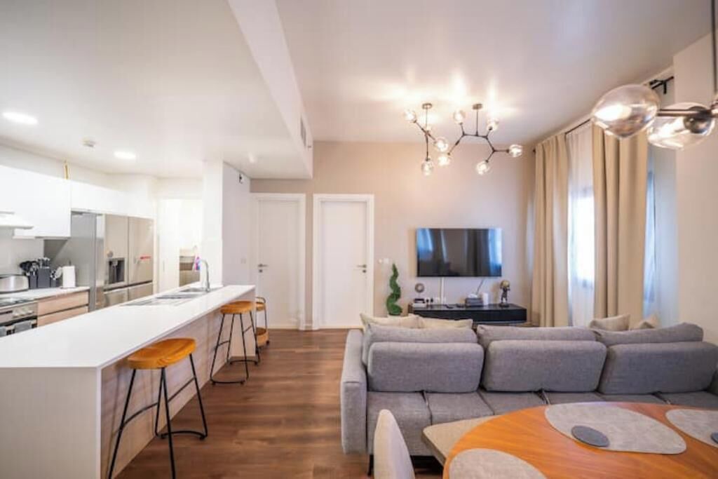 Photo of Livingroom in Dubai Production City