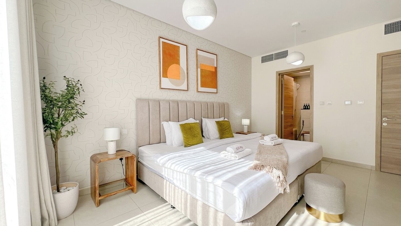 Photo of Bedroom in Mirdif