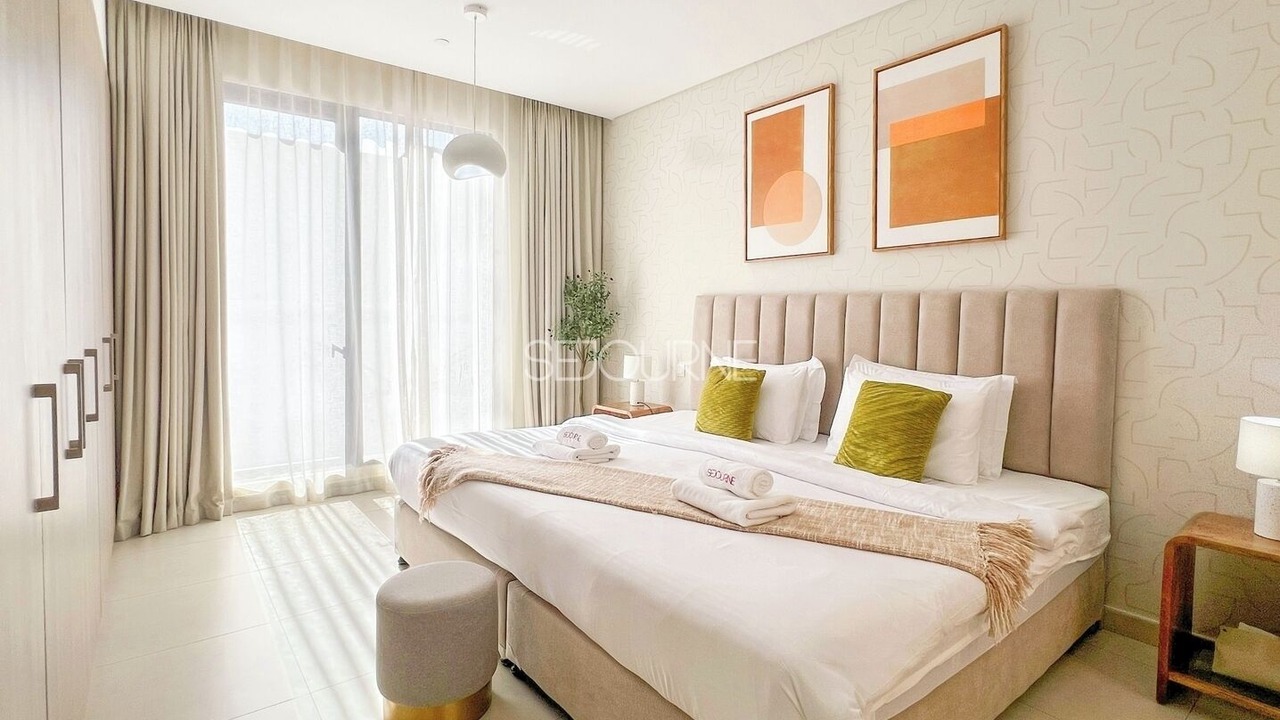 Photo of Bedroom in Mirdif
