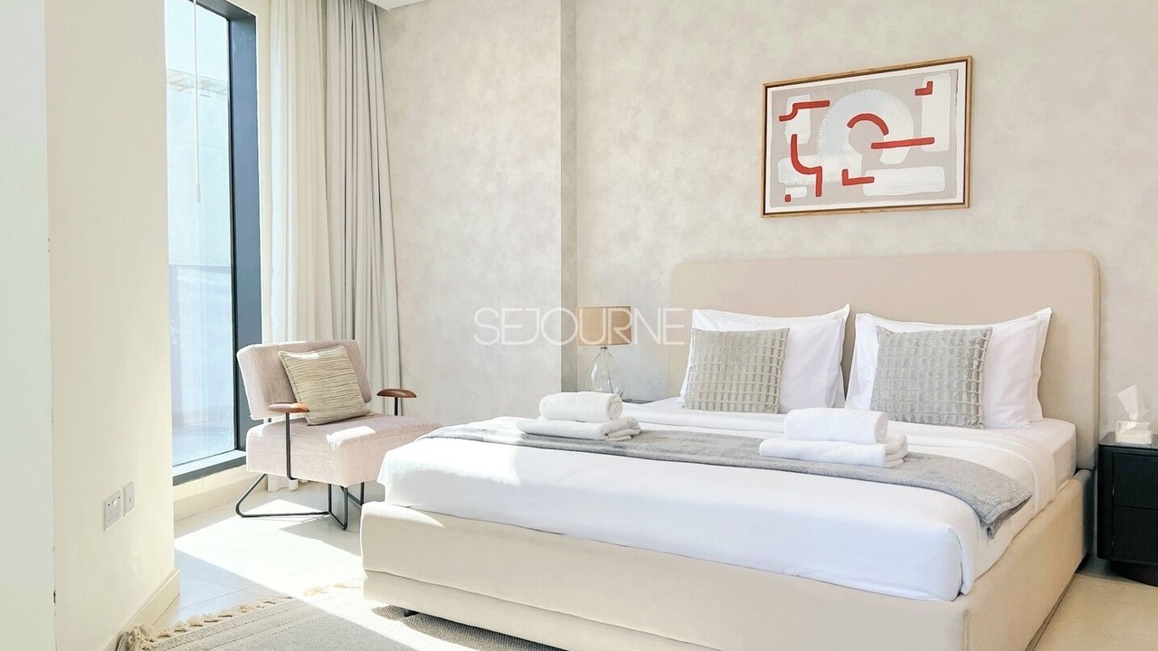 Photo of Bedroom in Mirdif