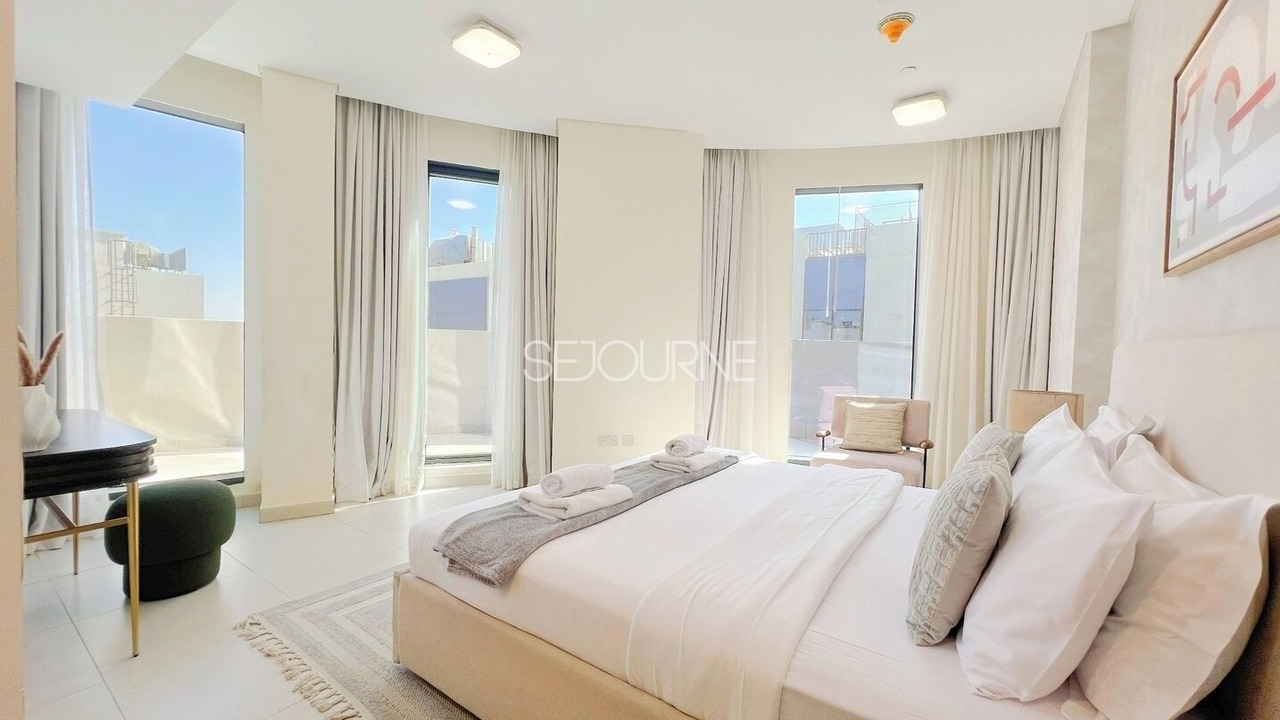 Photo of Bedroom in Mirdif