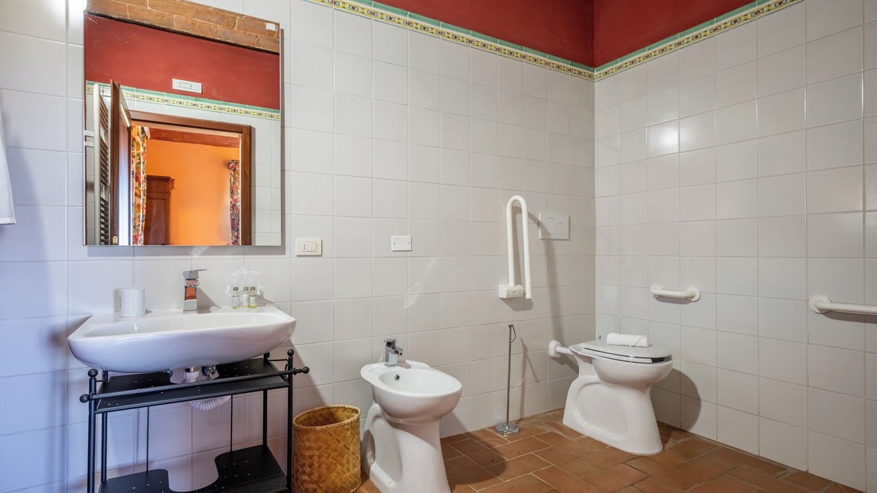 Photo of Bathroom in Castellina in Chianti
