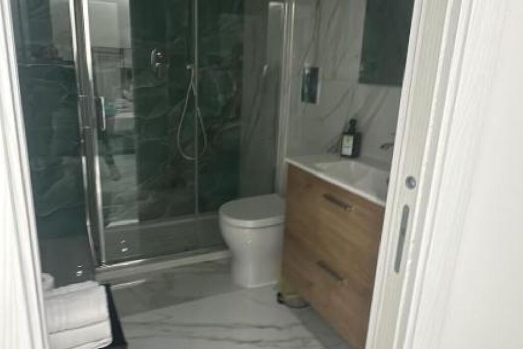 Photo of Bathroom in Naples