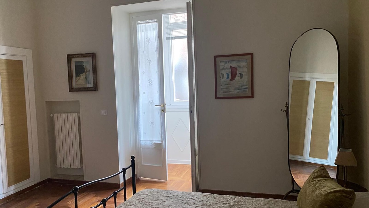 Photo of Bedroom in Chiaia