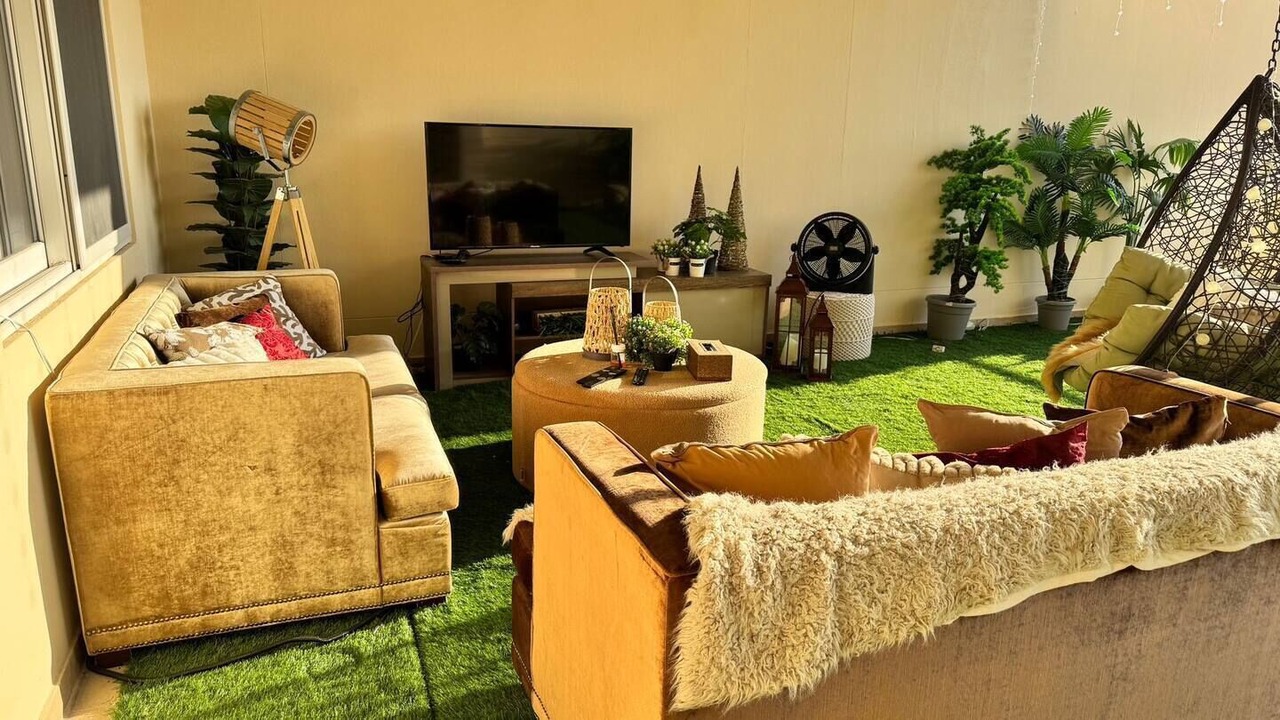 Photo of Livingroom in Green Community Motor City
