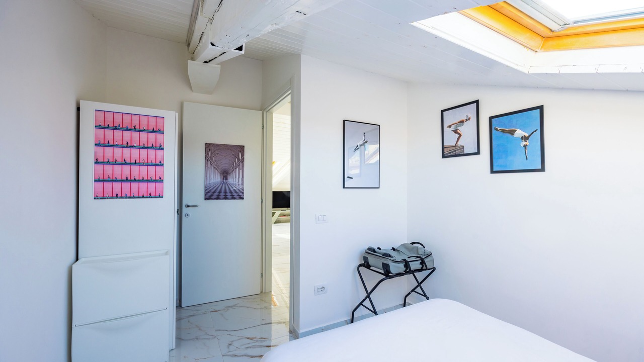 Photo of Bedroom in Naples City Centre