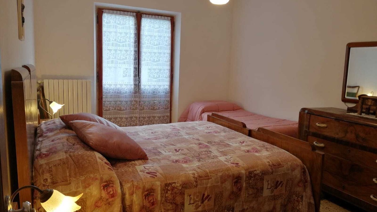 Photo of Bedroom in Introdacqua