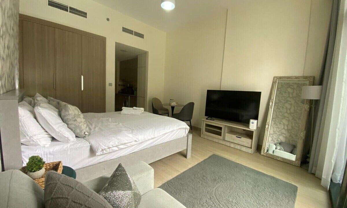 Photo of Bedroom in Jebel Ali