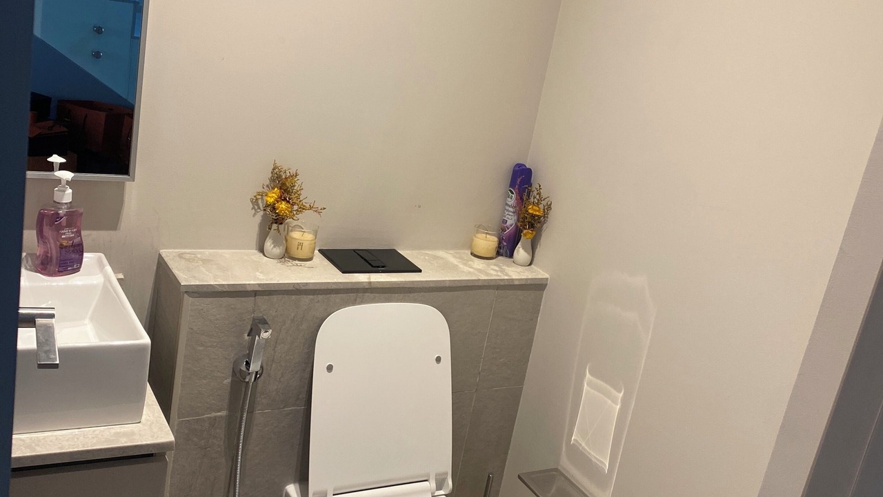 Photo of Bathroom in Za'abeel 2