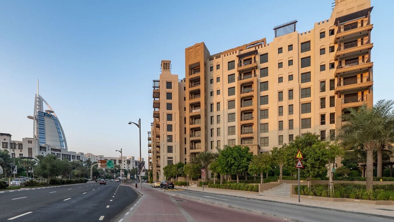 Photo of Outdoor in Jumeira 3