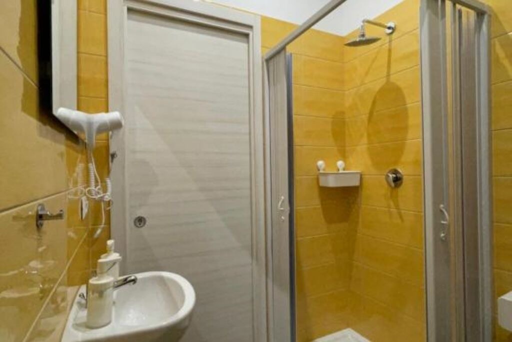 Photo of Bathroom in Volla