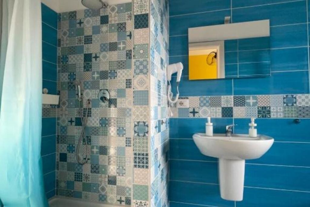 Photo of Bathroom in Volla