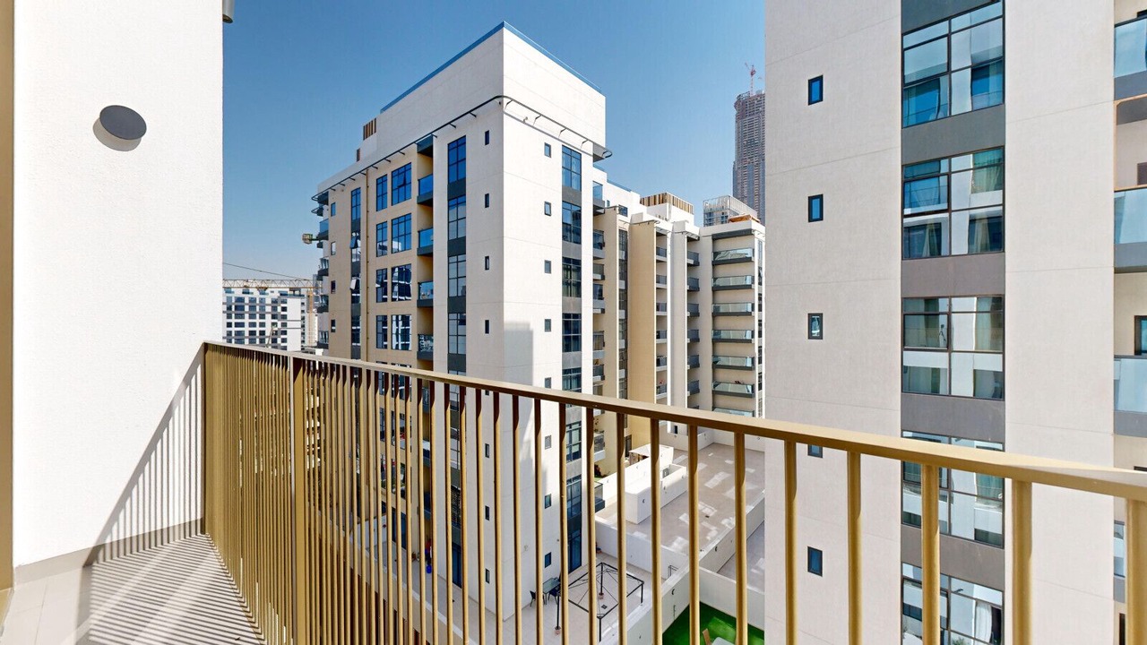 Photo of Patio Balcony in Al Satwa