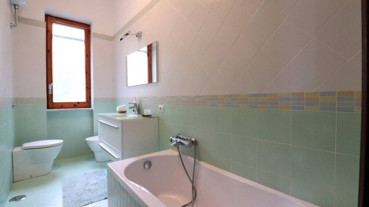 Photo of Bathroom in Priora