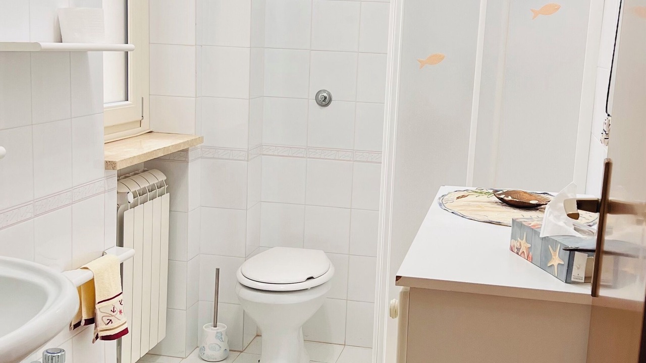 Photo of Bathroom in Sant'Andrea Ionio Marina