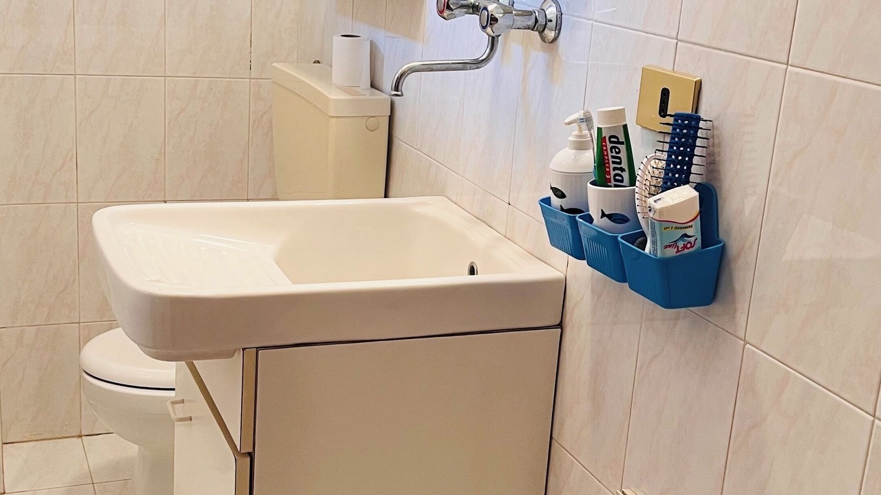 Photo of Bathroom in Sant'Andrea Ionio Marina