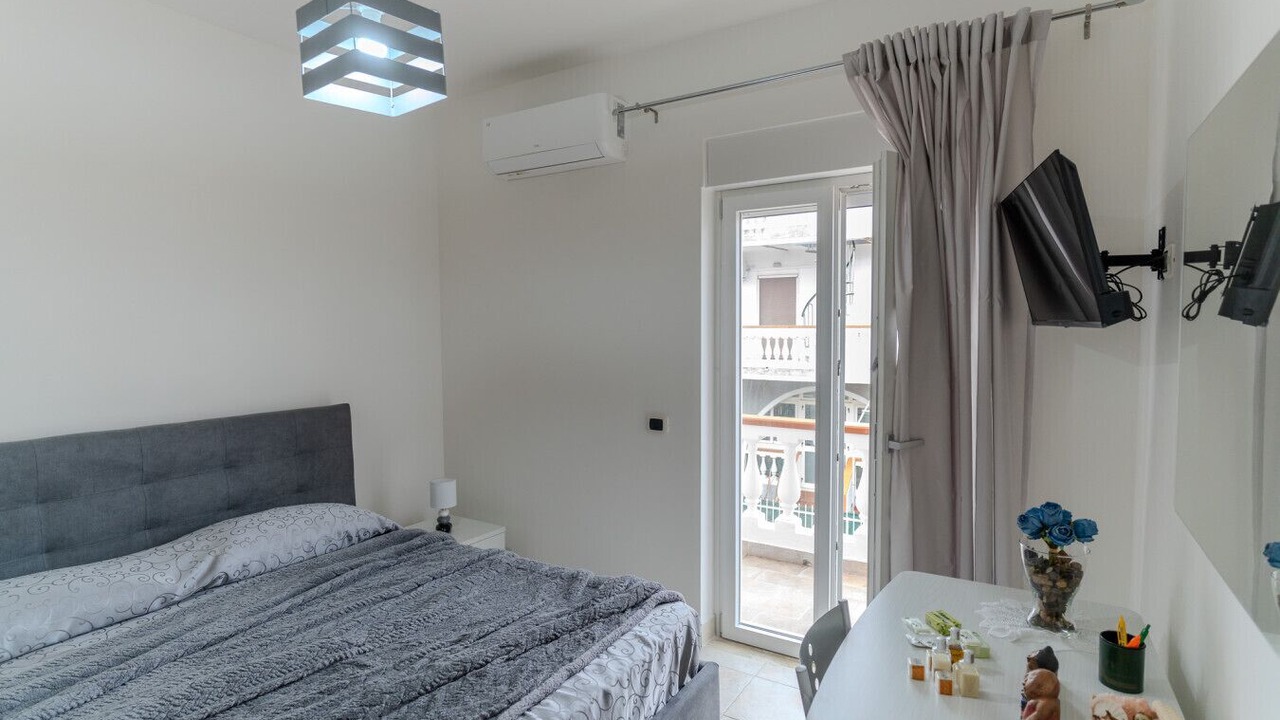 Photo of Bedroom in Scalea
