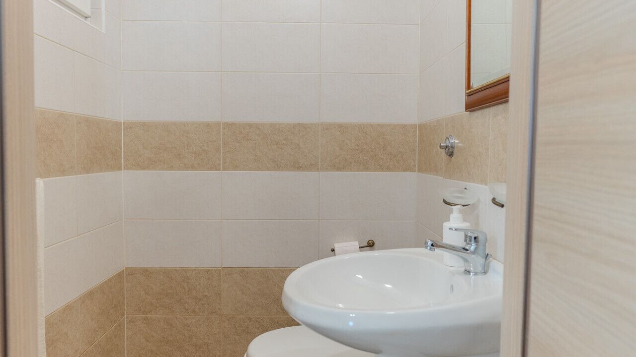 Photo of Bathroom in Scalea