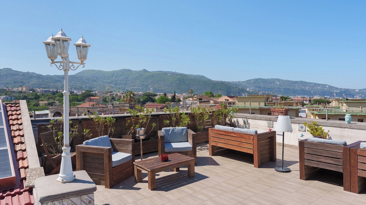 Photo of Patio Balcony in Meta