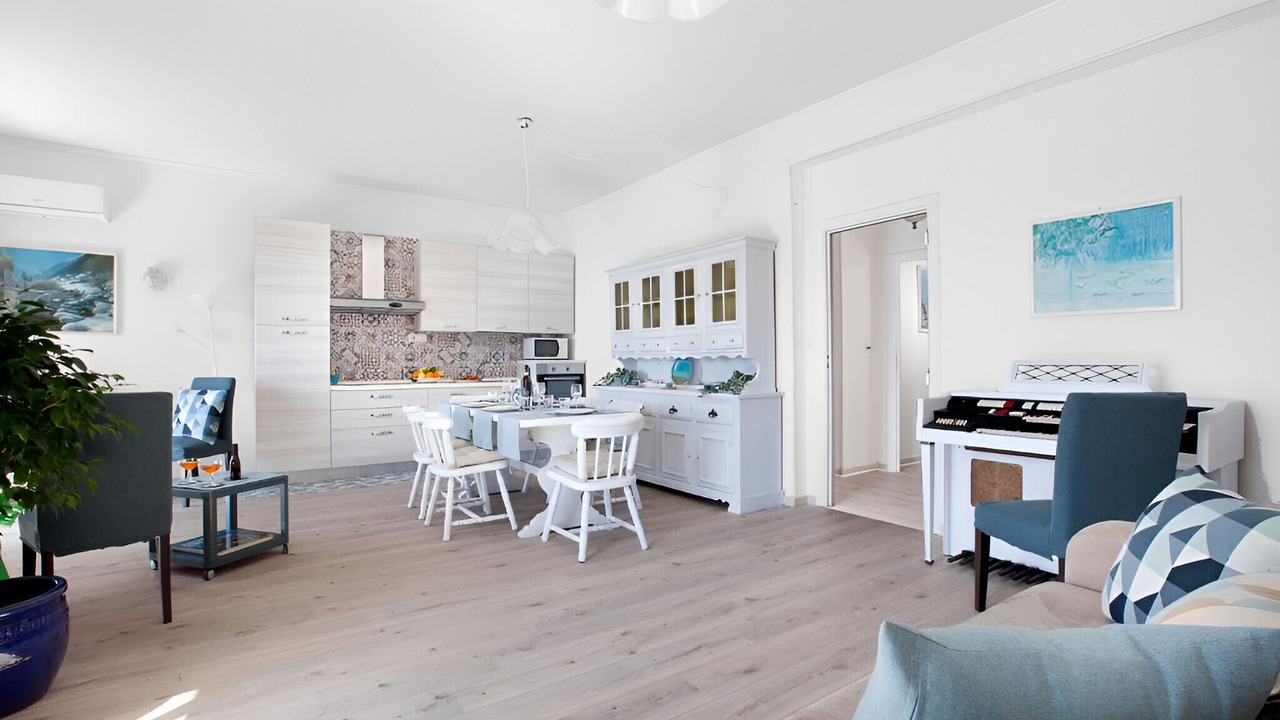 Photo of Livingroom in Meta