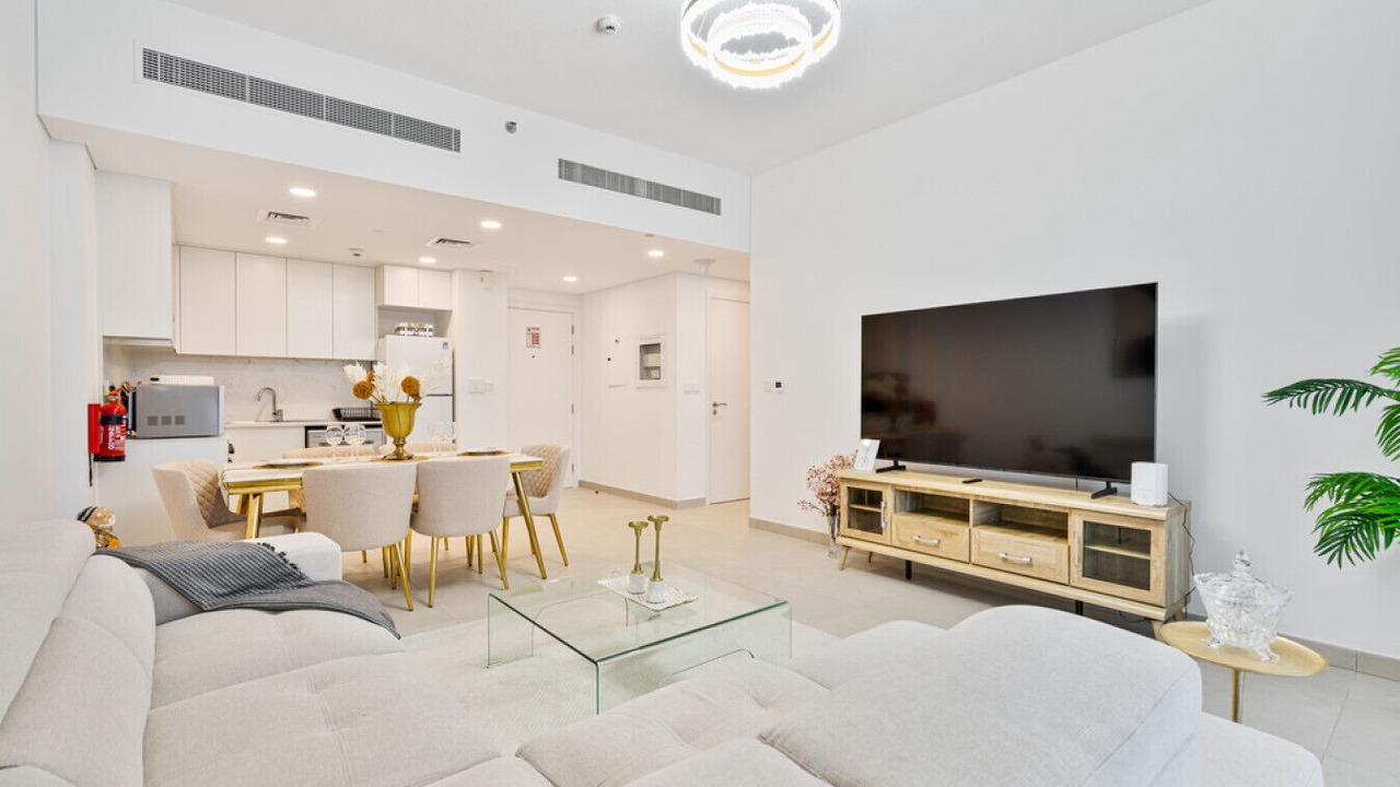 Photo of Livingroom in Umm Suqeim 3