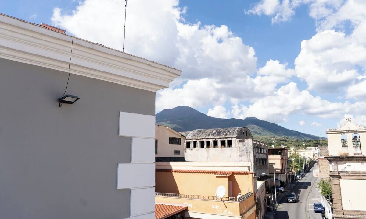 Photo of Others in Mount Vesuvius - Pompei