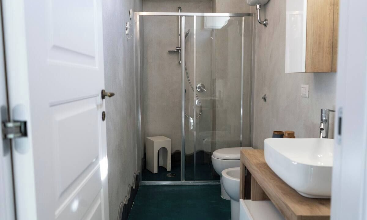Photo of Bathroom in Mount Vesuvius - Pompei