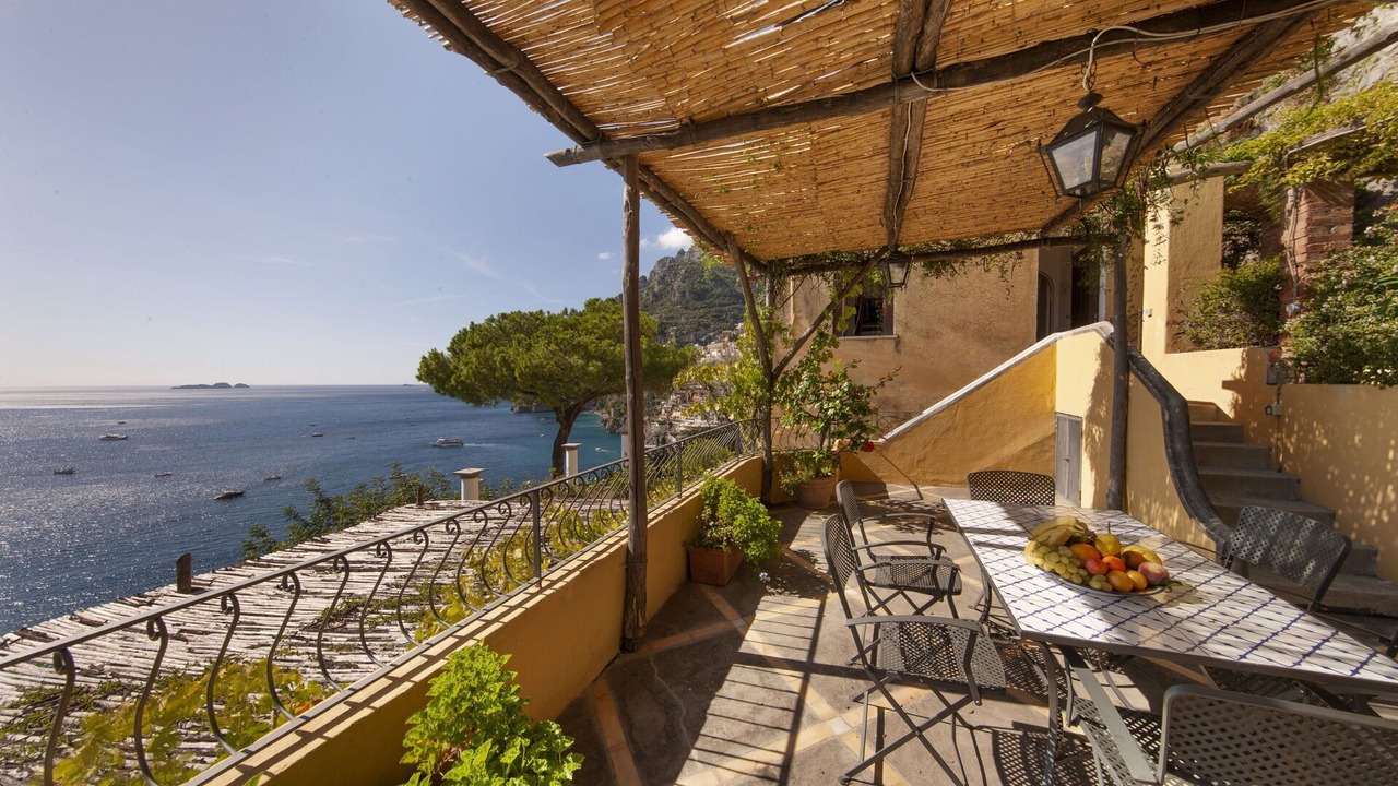 Photo of Patio Balcony in Montepertuso