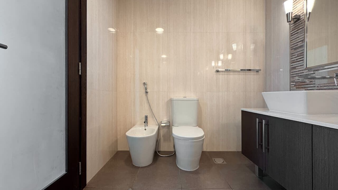 Photo of Bathroom in Bur Dubai