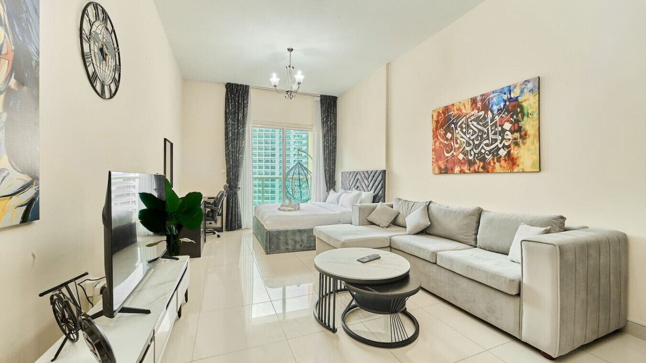 Photo of Livingroom in Dubai Sports City
