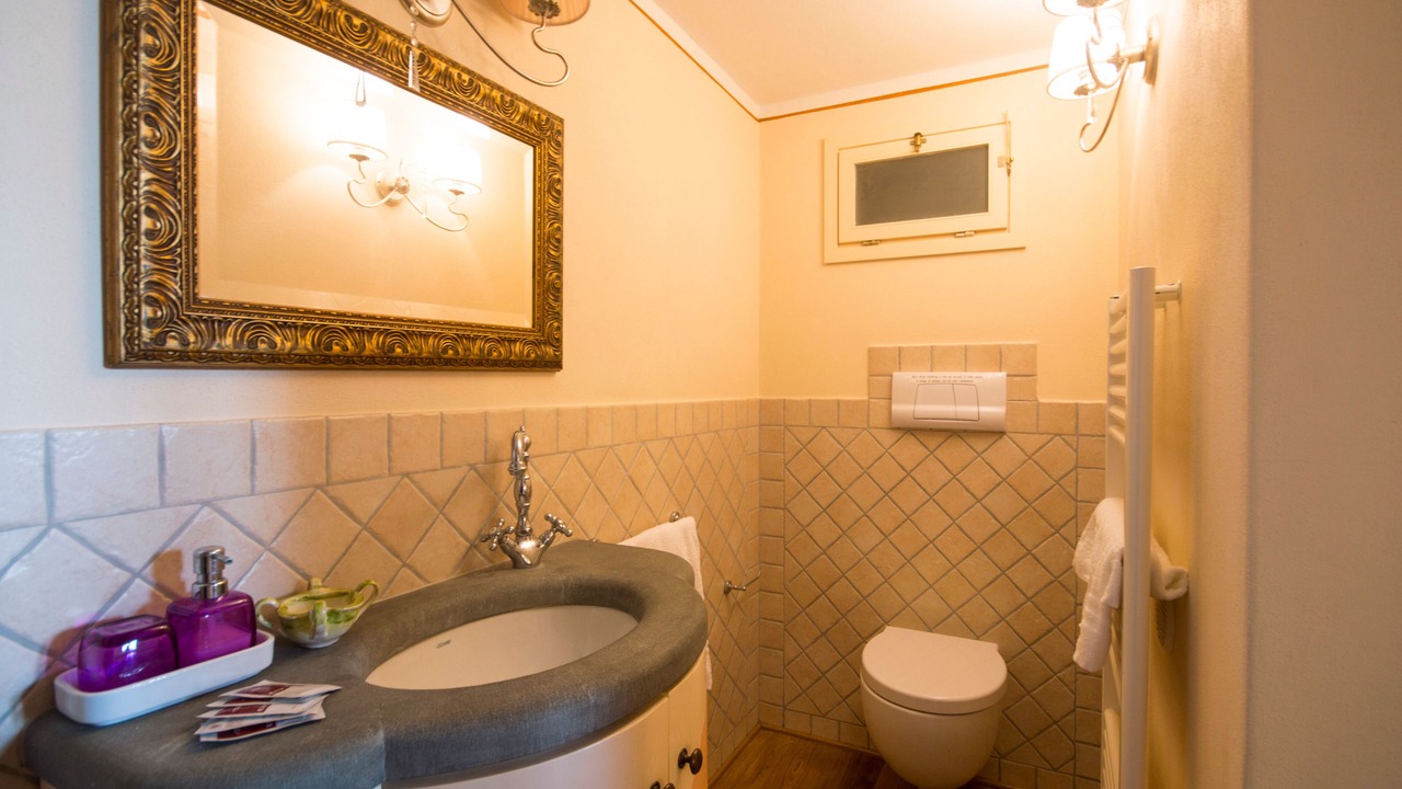 Photo of Bathroom in Camucia