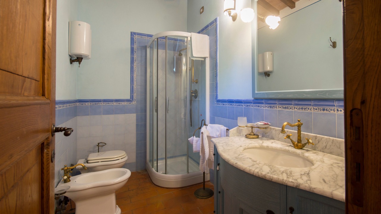 Photo of Bathroom in Camucia