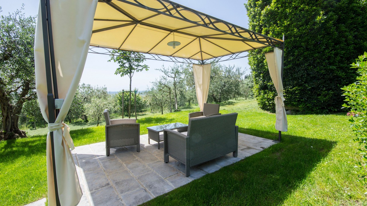 Photo of Outdoor in Camucia