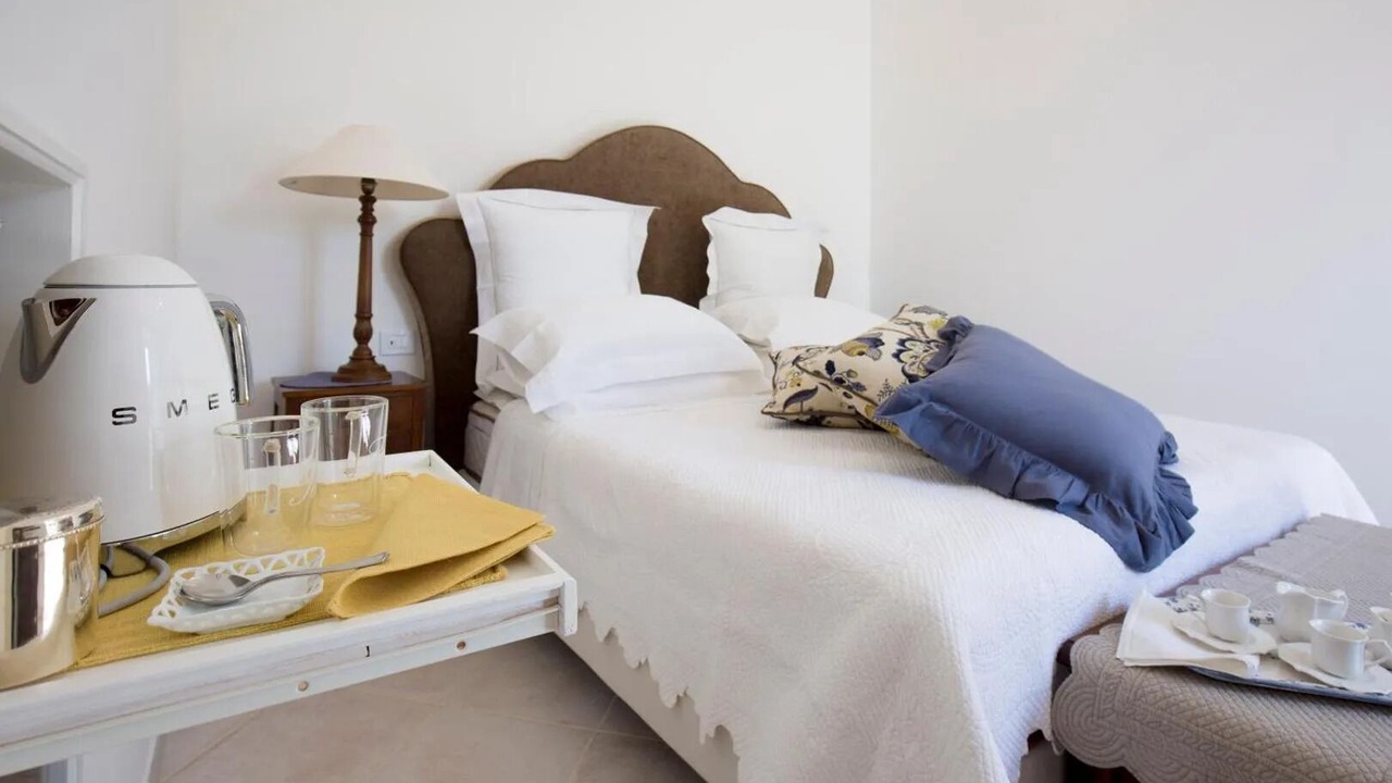 Photo of Bedroom in Meta