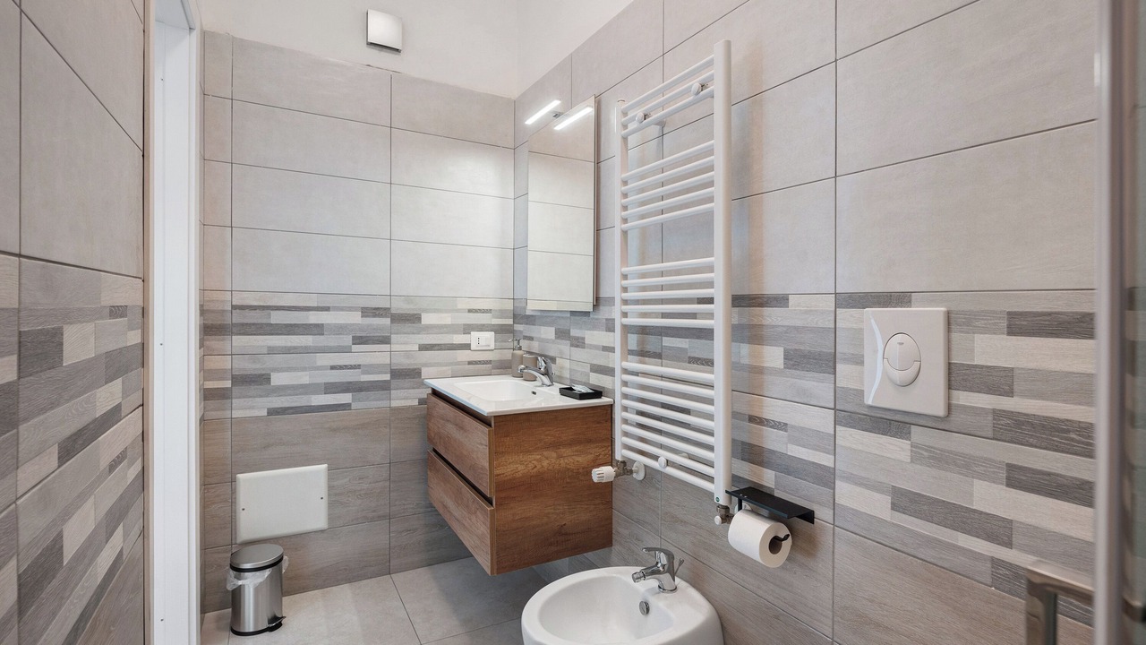 Photo of Bathroom in Pagani