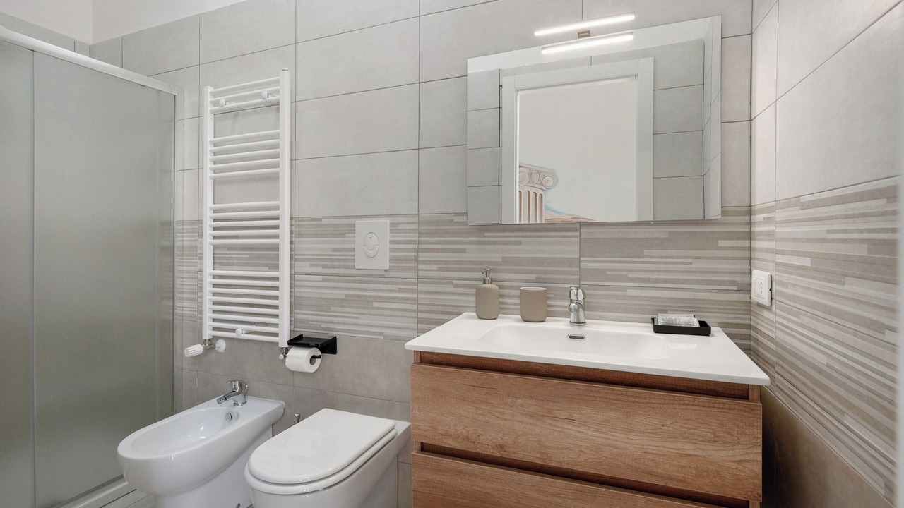 Photo of Bathroom in Pagani