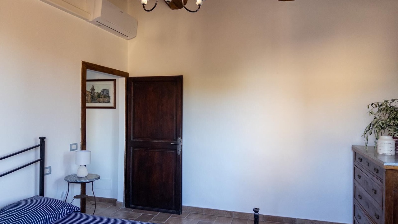 Photo of Bedroom in Castiglion Fosco
