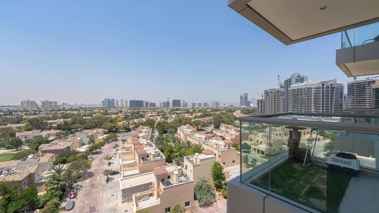 Photo of Patio Balcony in Dubai Sports City