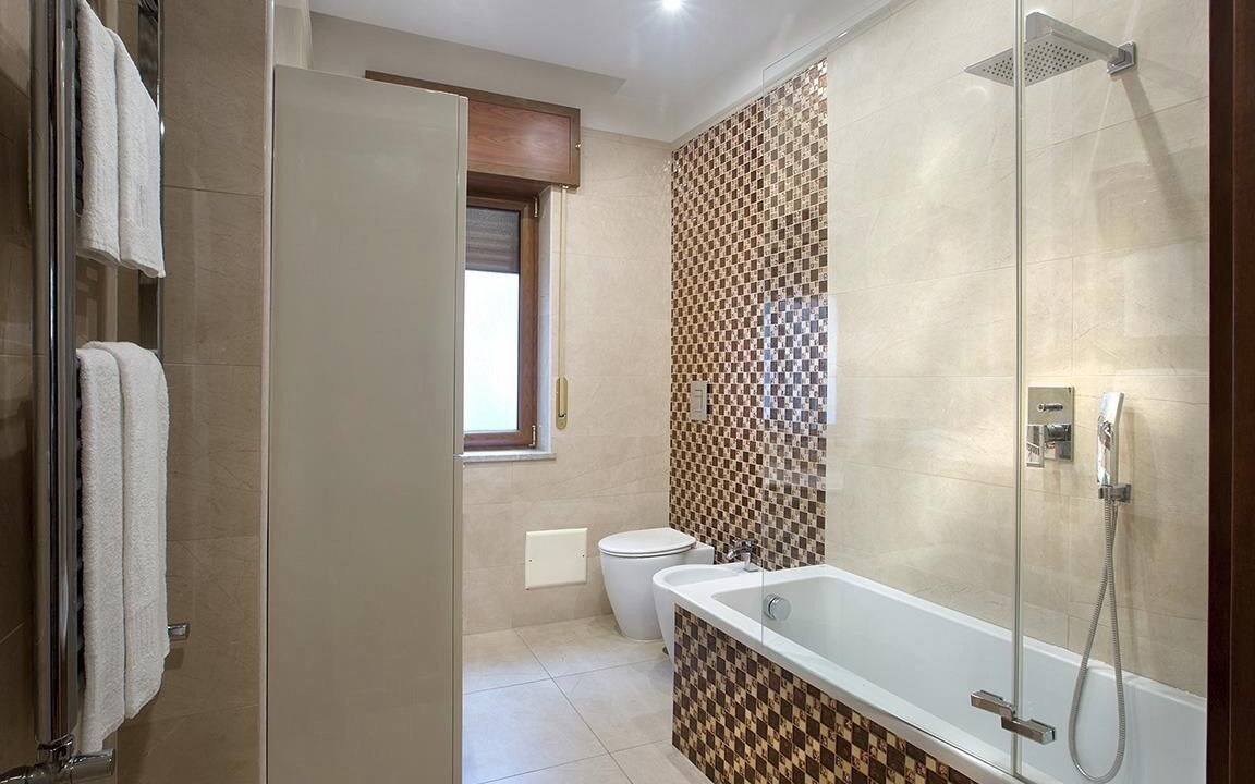Photo of Bathroom in Quartieri Spagnoli