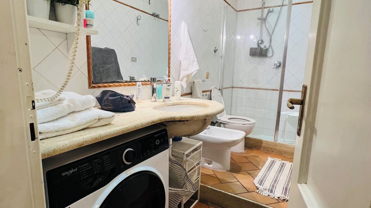 Photo of Bathroom in Quartieri Spagnoli